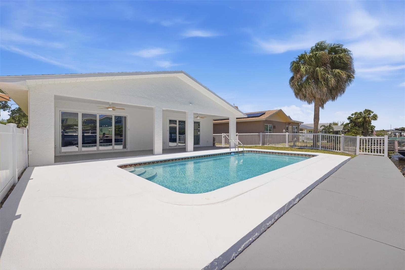 GULF HARBORS WOODLANDS - Residential