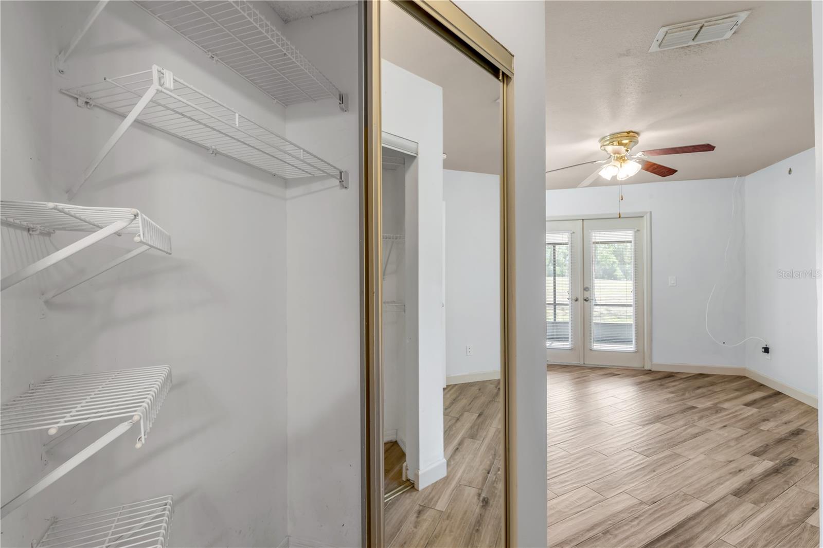 HAWKS LANDING AT PELICAN BAY CONDO PH 01-06 AMD 01 - Residential