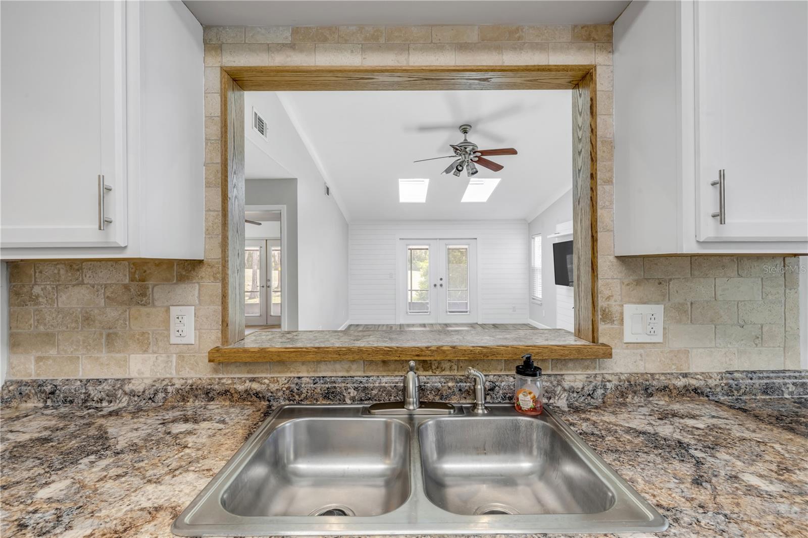 HAWKS LANDING AT PELICAN BAY CONDO PH 01-06 AMD 01 - Residential