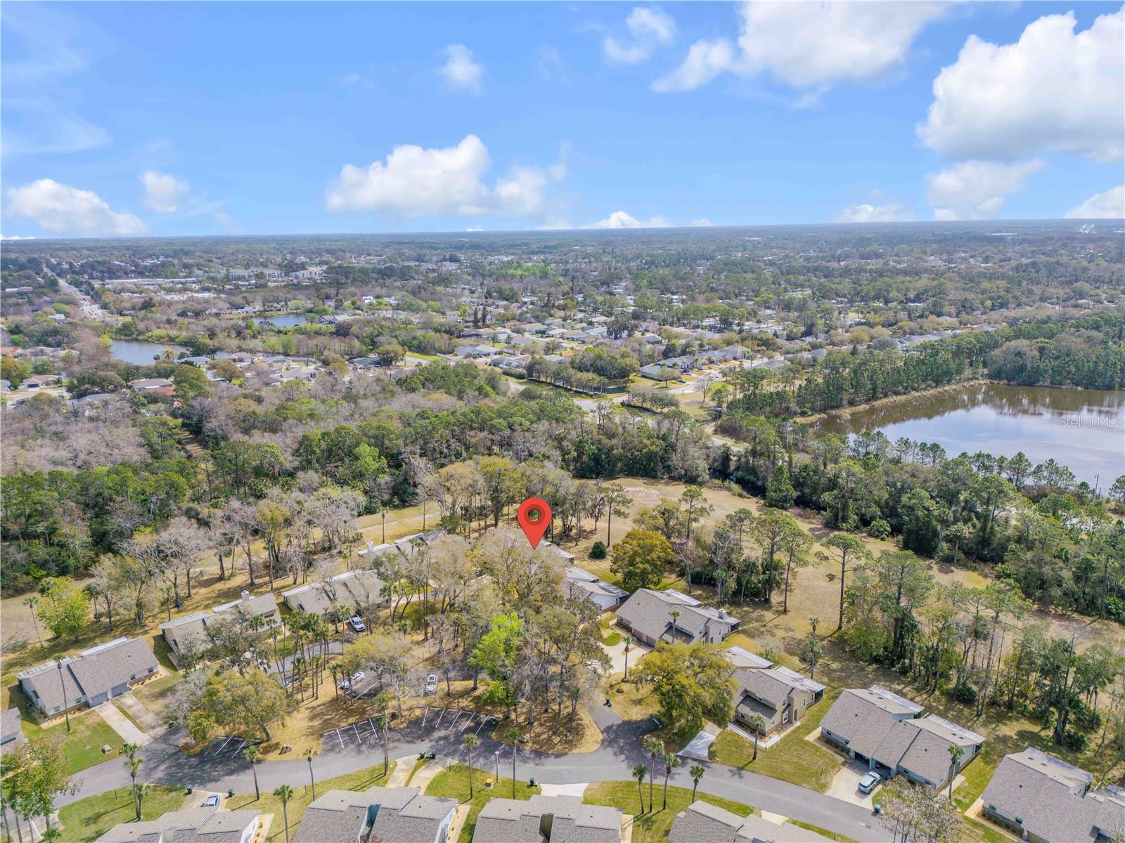 HAWKS LANDING AT PELICAN BAY CONDO PH 01-06 AMD 01 - Residential