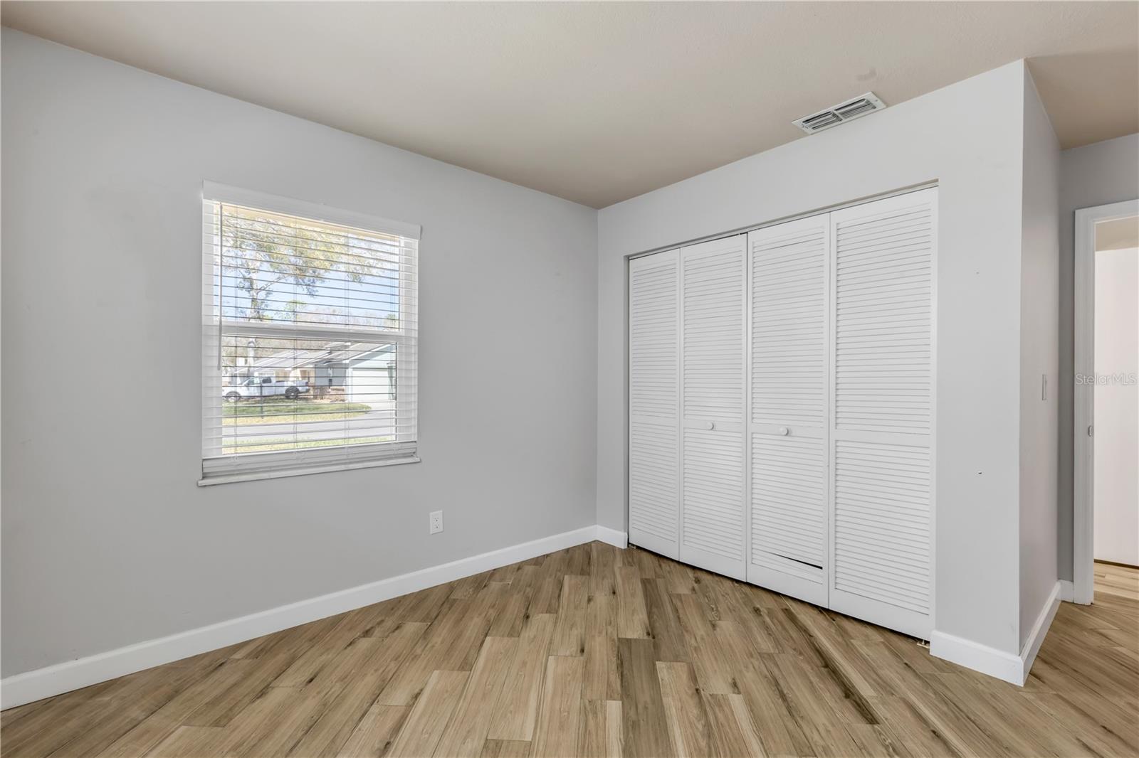 HAWKS LANDING AT PELICAN BAY CONDO PH 01-06 AMD 01 - Residential