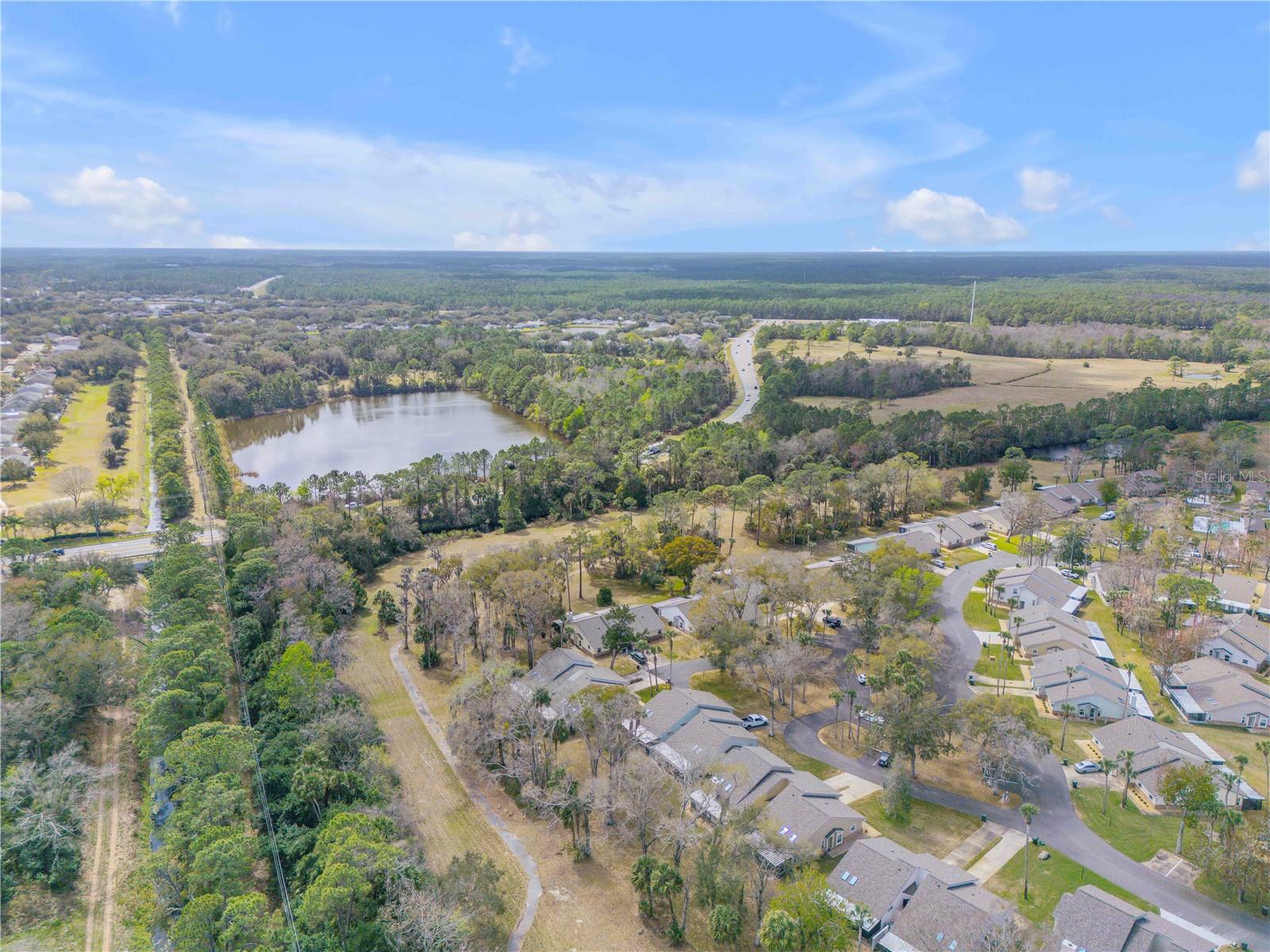 HAWKS LANDING AT PELICAN BAY CONDO PH 01-06 AMD 01 - Residential