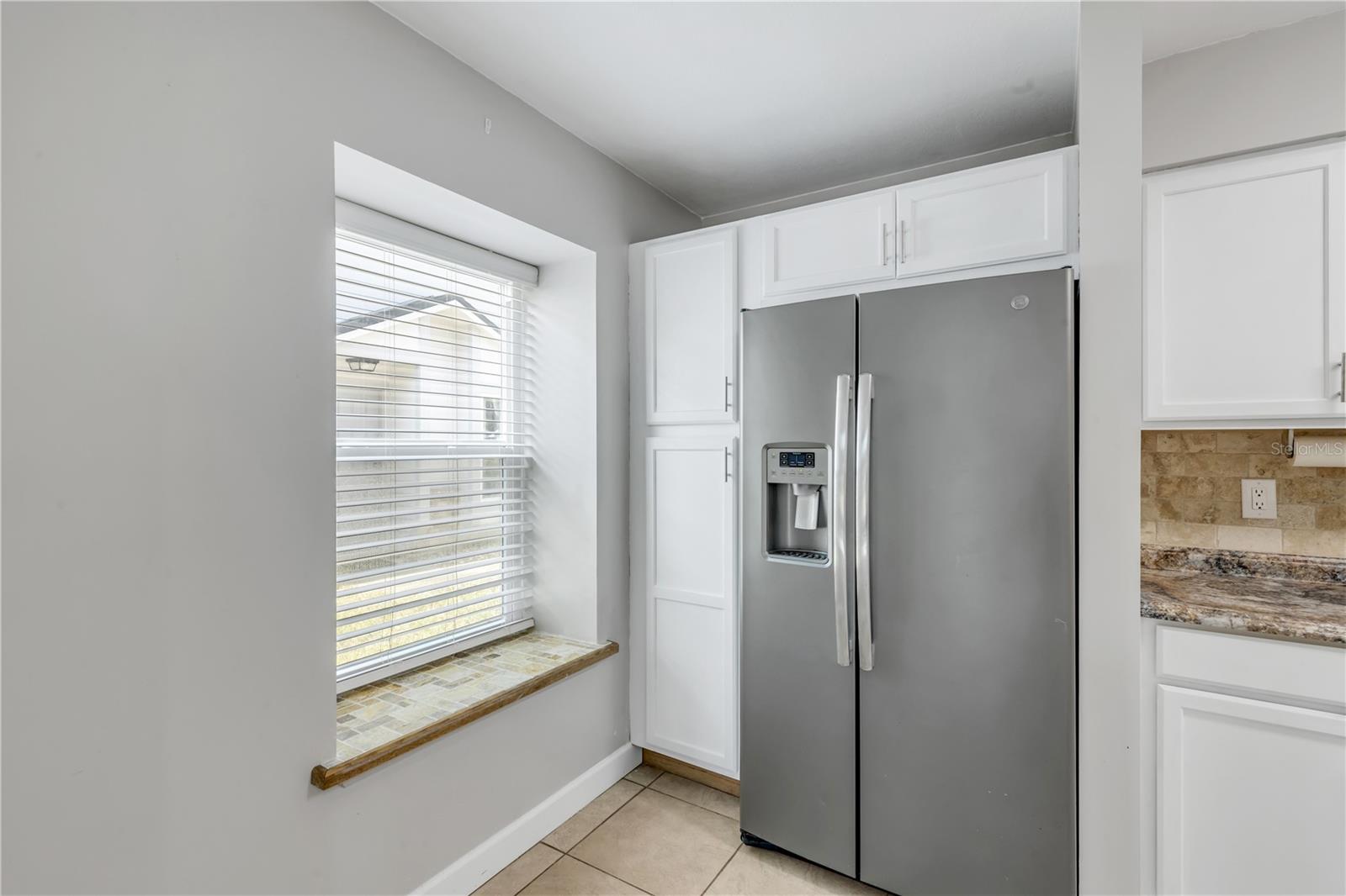 HAWKS LANDING AT PELICAN BAY CONDO PH 01-06 AMD 01 - Residential