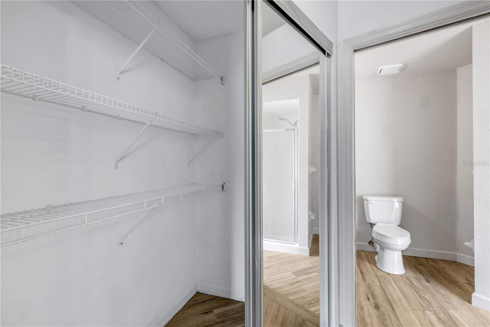 HAWKS LANDING AT PELICAN BAY CONDO PH 01-06 AMD 01 - Residential