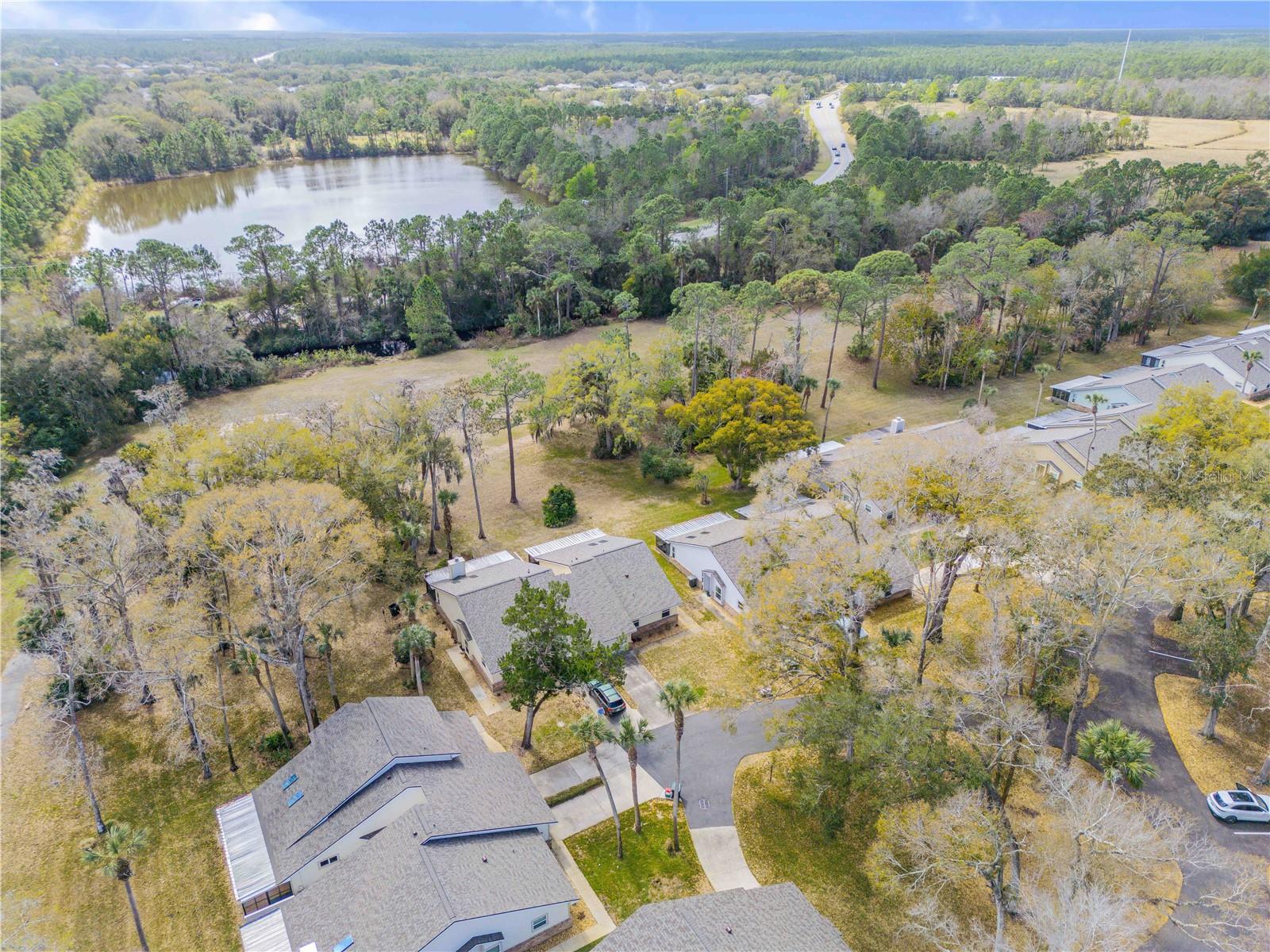 HAWKS LANDING AT PELICAN BAY CONDO PH 01-06 AMD 01 - Residential