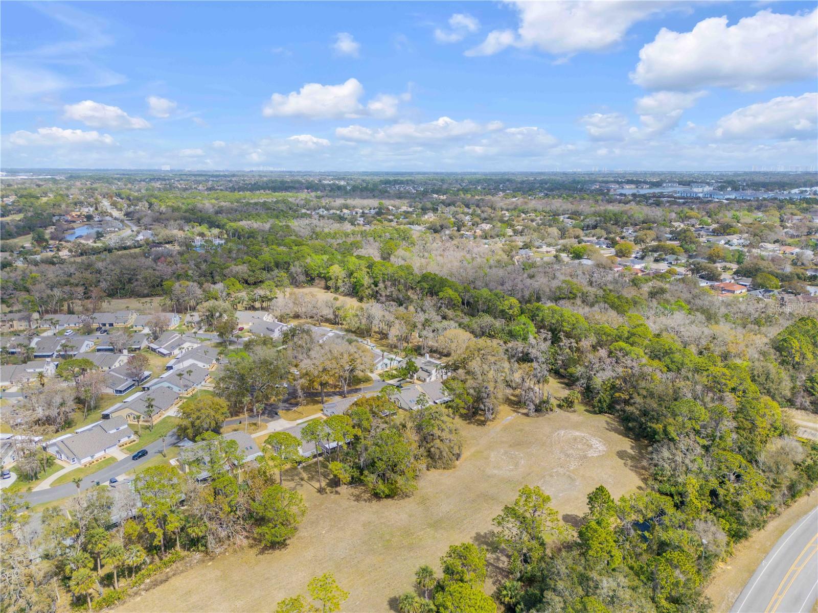 HAWKS LANDING AT PELICAN BAY CONDO PH 01-06 AMD 01 - Residential