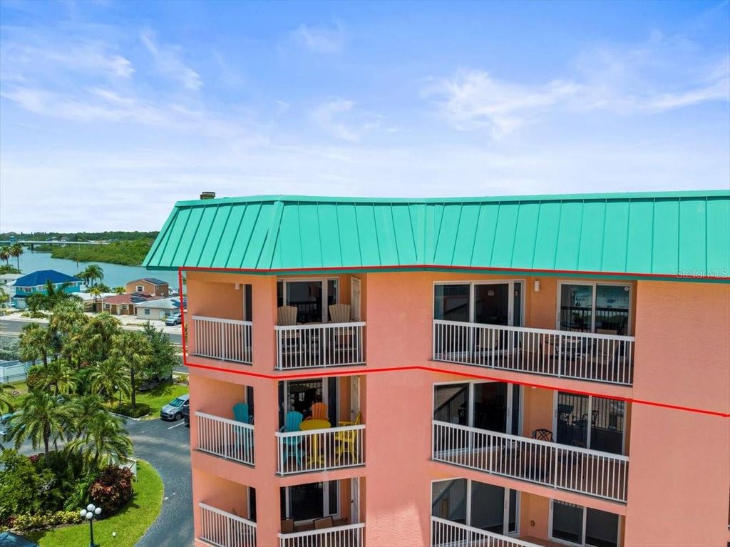 Photo of 18400 Gulf Boulevard #2506, Indian Shores, FL 33785 (MLS # TB8413752)