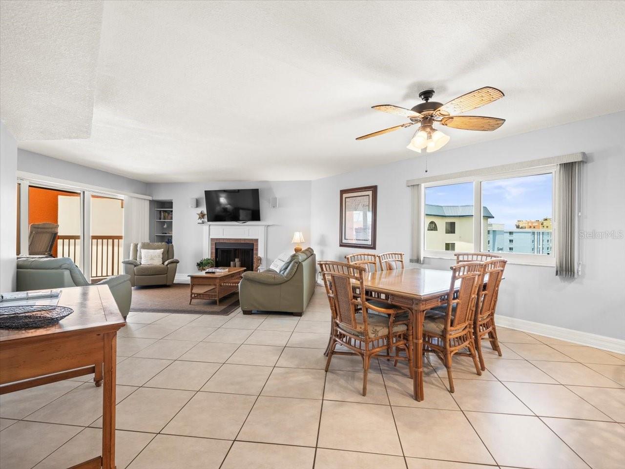 BEACH COTTAGE CONDO - Residential