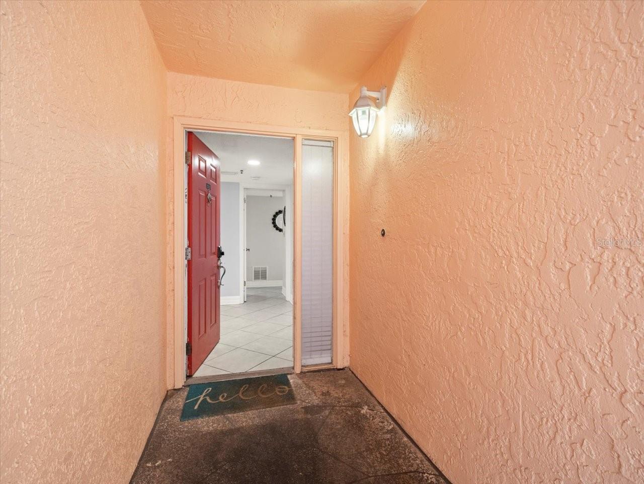 BEACH COTTAGE CONDO - Residential