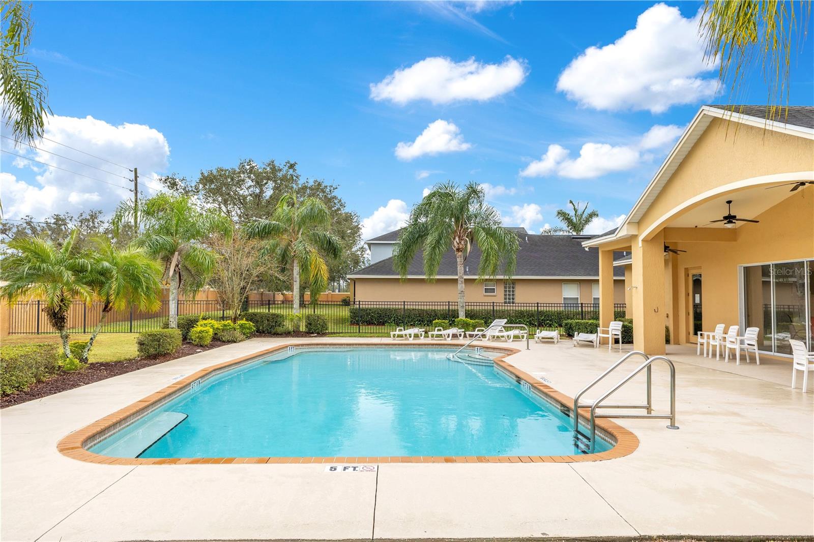 STONEY CRK - Residential