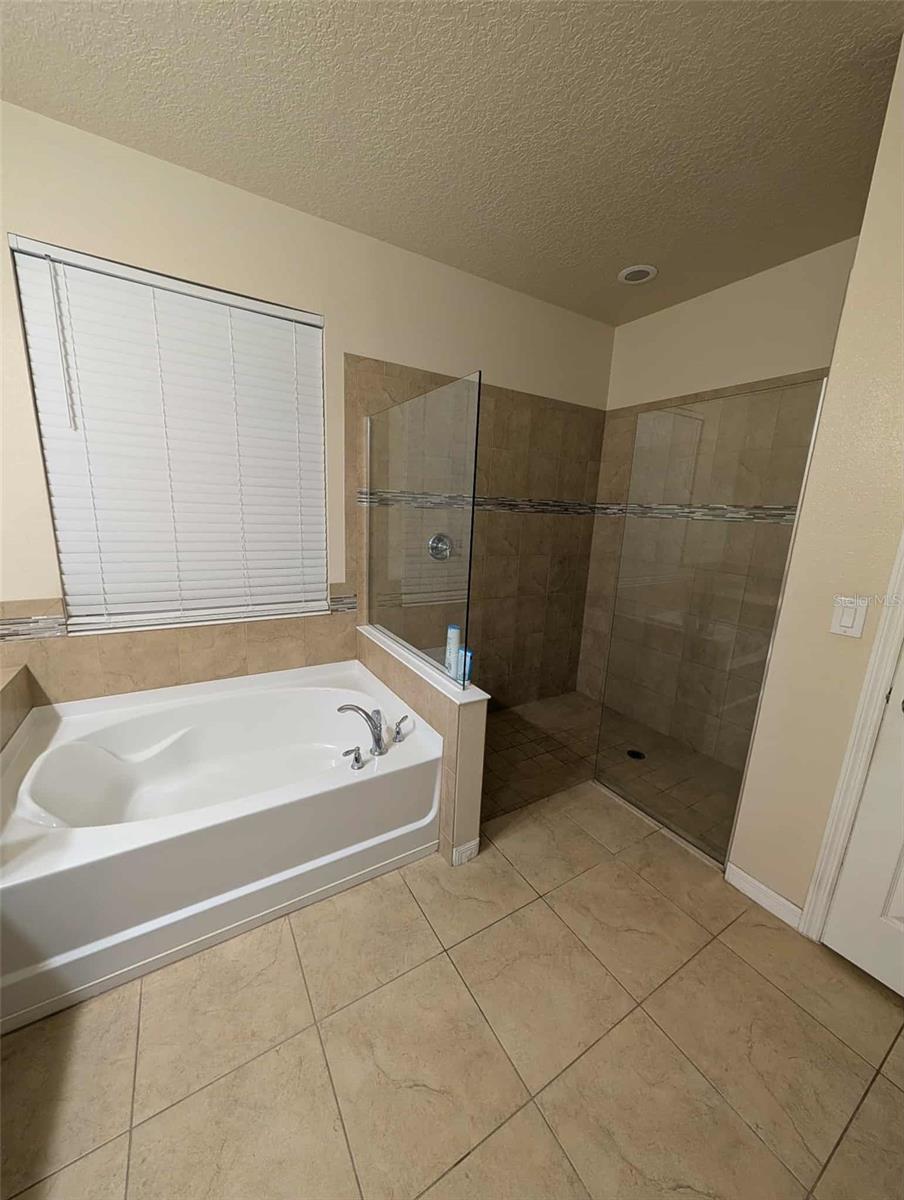 SERA BELLA - Residential