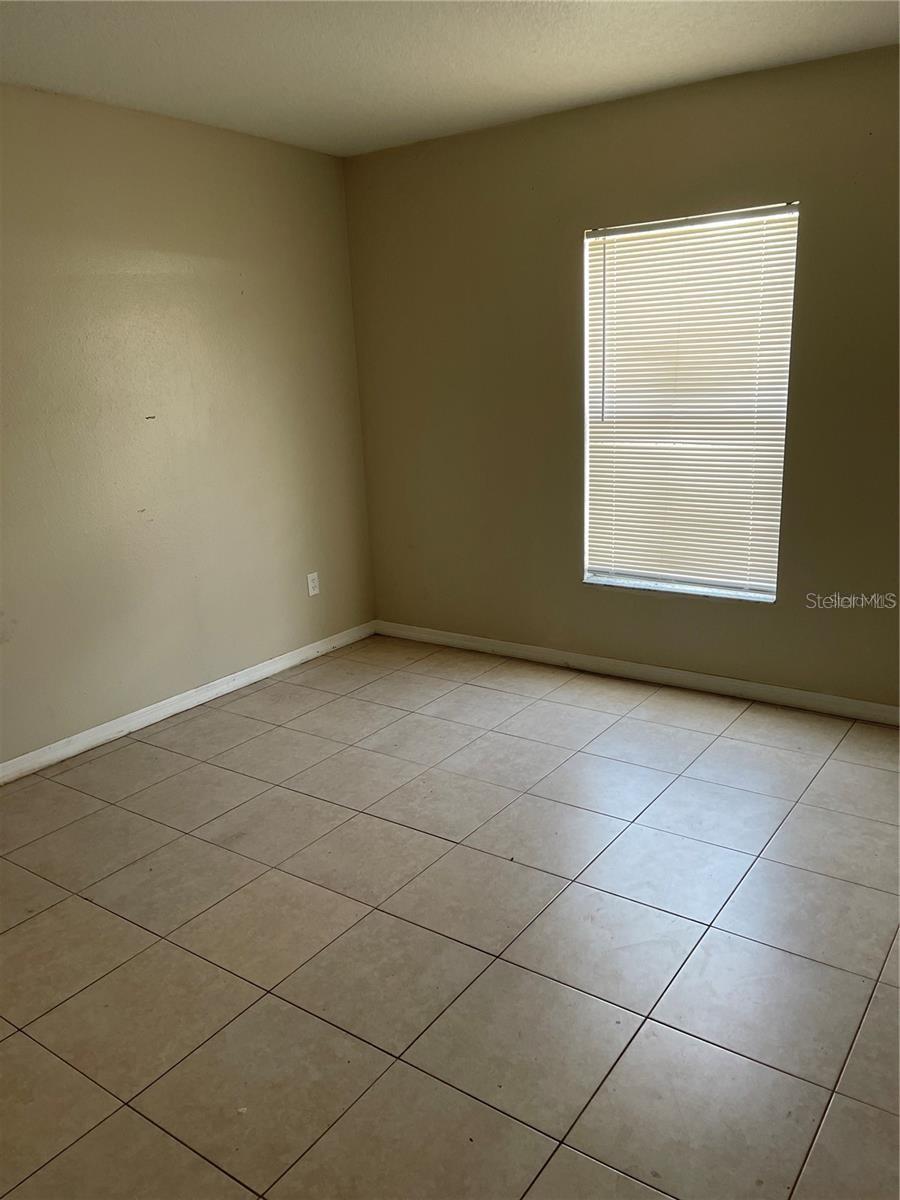 GRANT PARK ADD BLOCKS 36- - Residential Lease