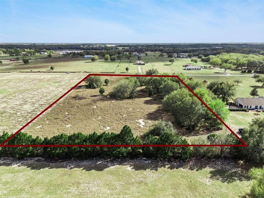 Photo of Hammock Grove Road, Groveland, FL 34736 (MLS # O6387394)