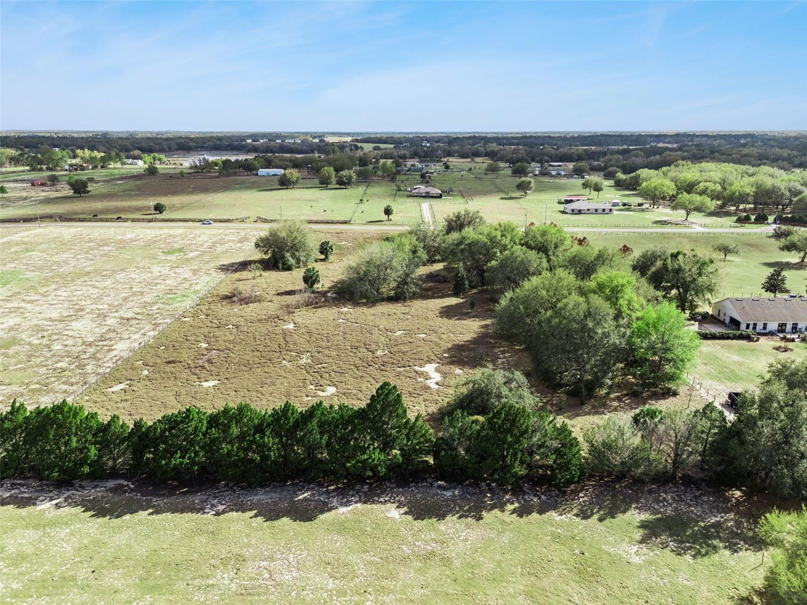 HAMMOCK GROVE ESTATES SUB - Land