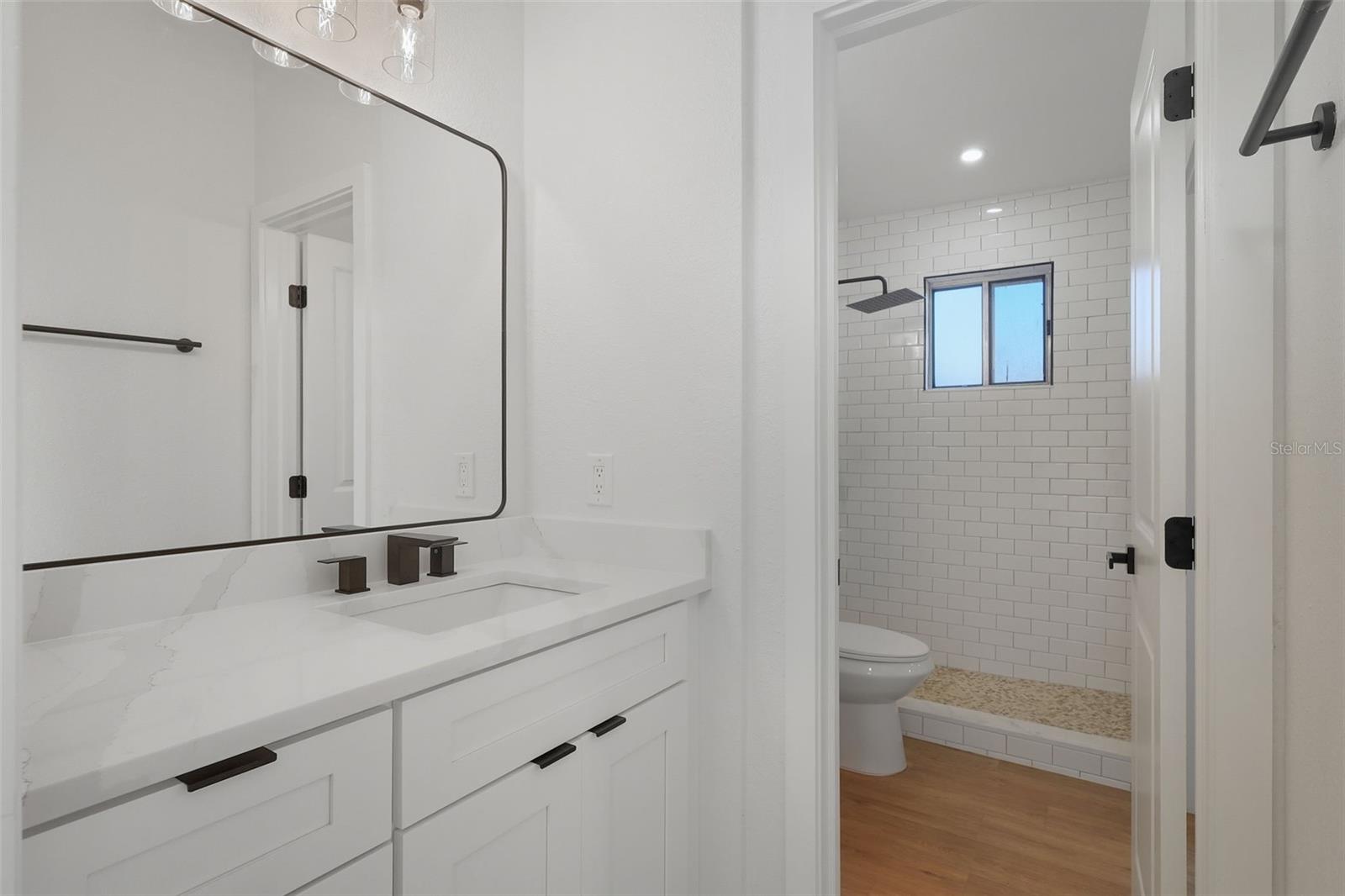 VILLAGE GROVE PH 02 - Residential