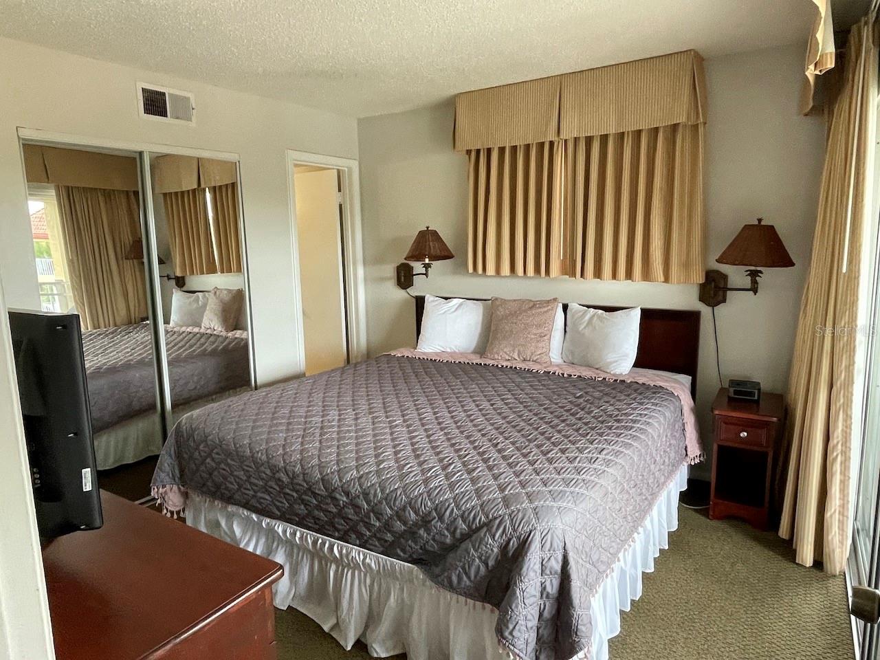 PARC CORNICHE CONDO PH 01 - Residential