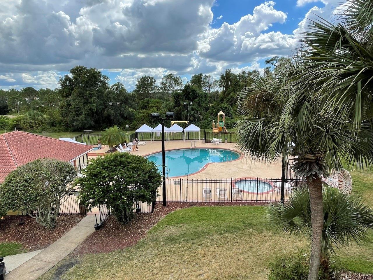 PARC CORNICHE CONDO PH 01 - Residential