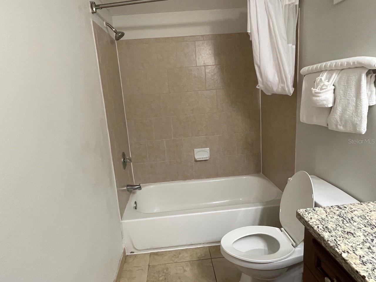 PARC CORNICHE CONDO PH 01 - Residential