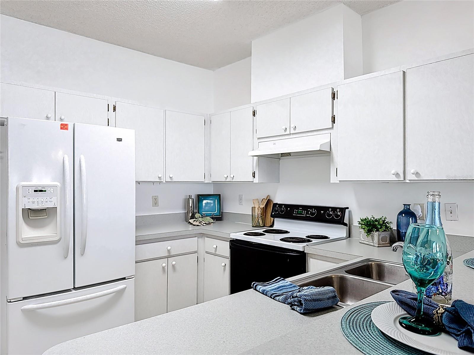 RADISON II CONDO - Residential