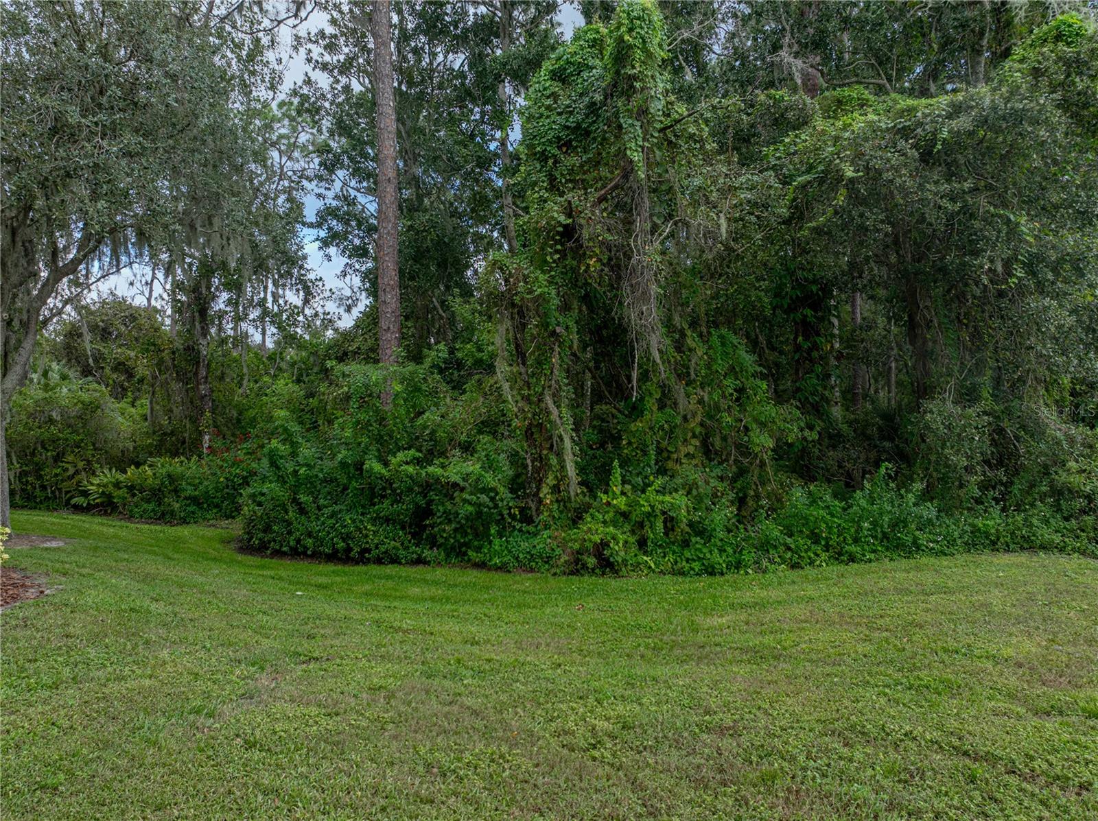 EAGLE GREENS CONDO - Residential