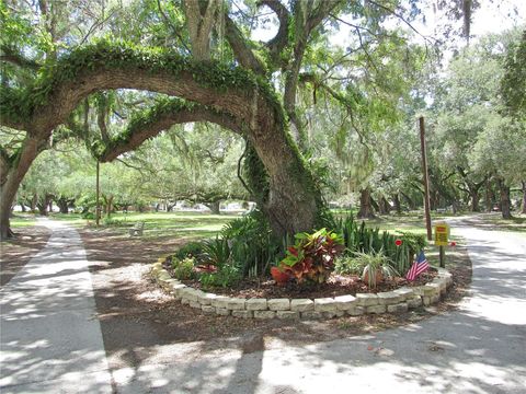 A home in ZEPHYRHILLS