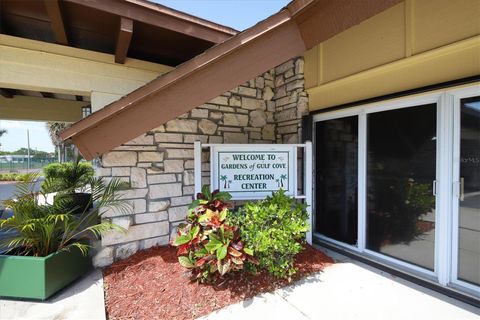 A home in PORT CHARLOTTE