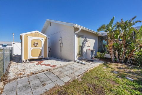 A home in PORT CHARLOTTE