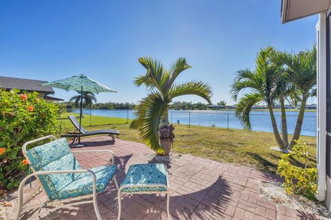 A home in PORT CHARLOTTE