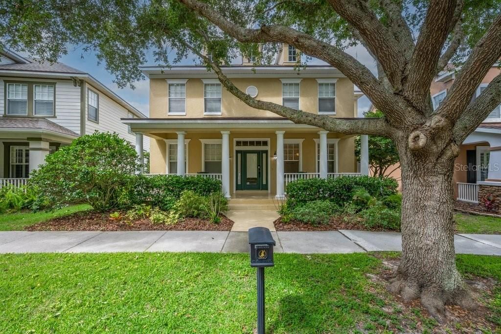 Photo of 16007 Mulberrypark Circle, Lithia, FL 33547 (MLS # TB8517217)