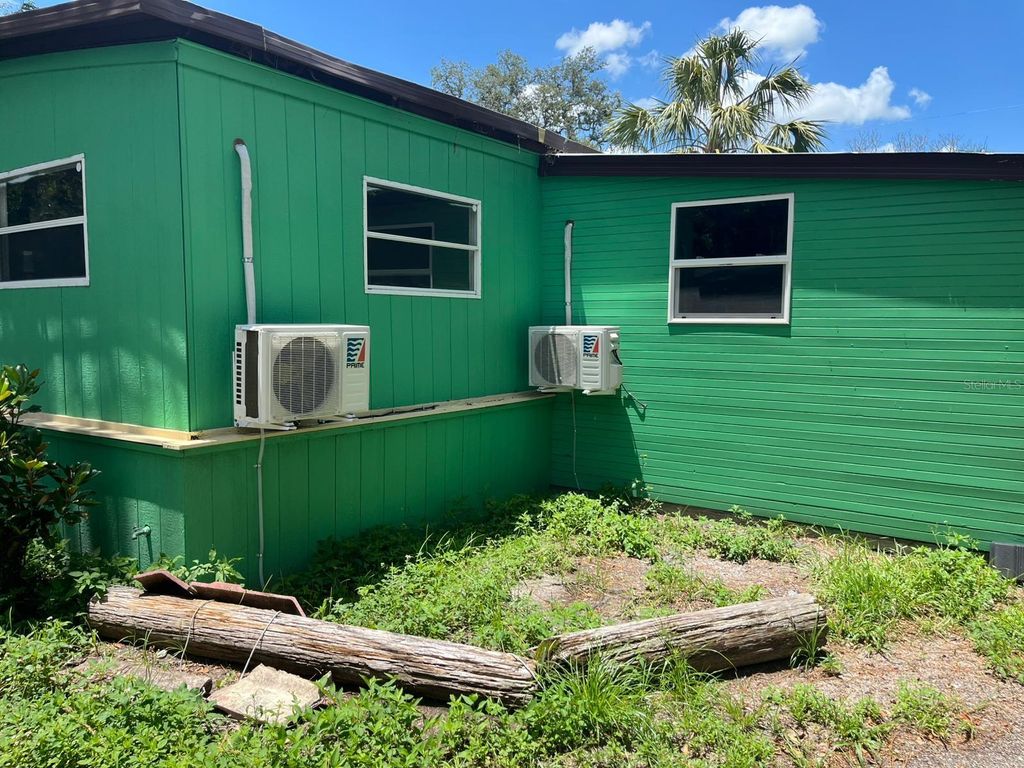Photo of 38250 E Collins Avenue W, Zephyrhills, FL 33542 (MLS # TB8408033)
