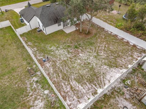 A home in DELAND