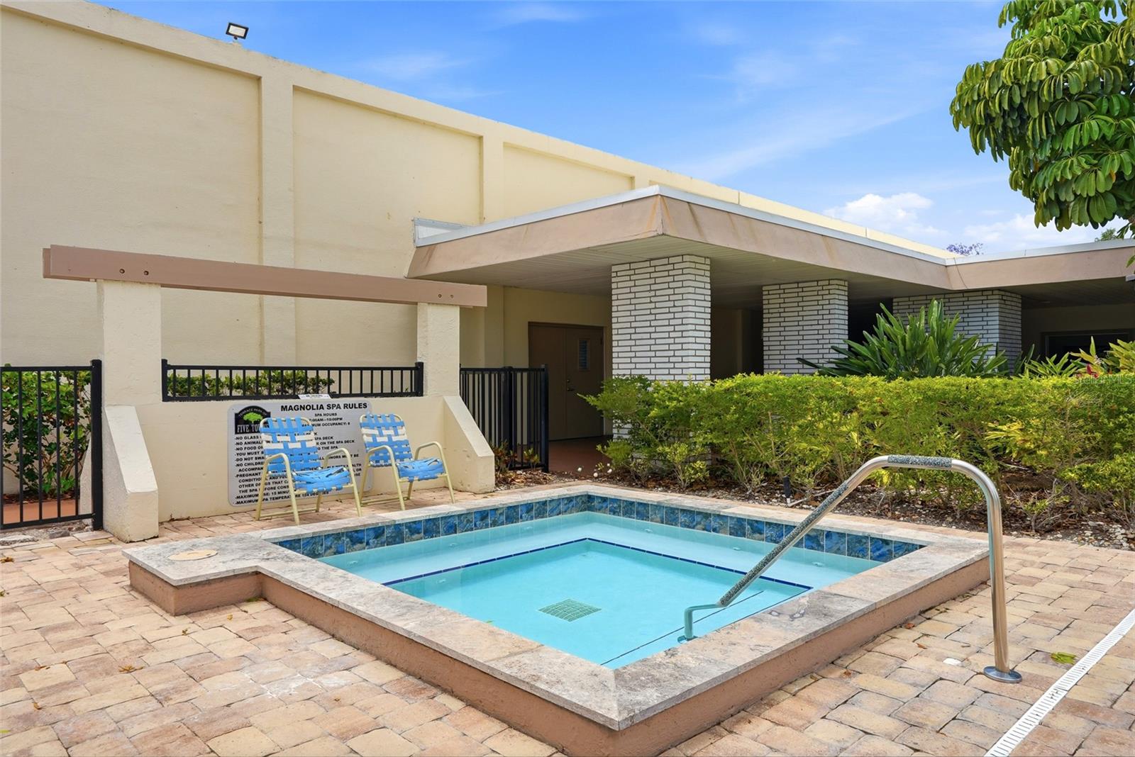 TERRACE PARK OF FIVE TOWNS - Residential