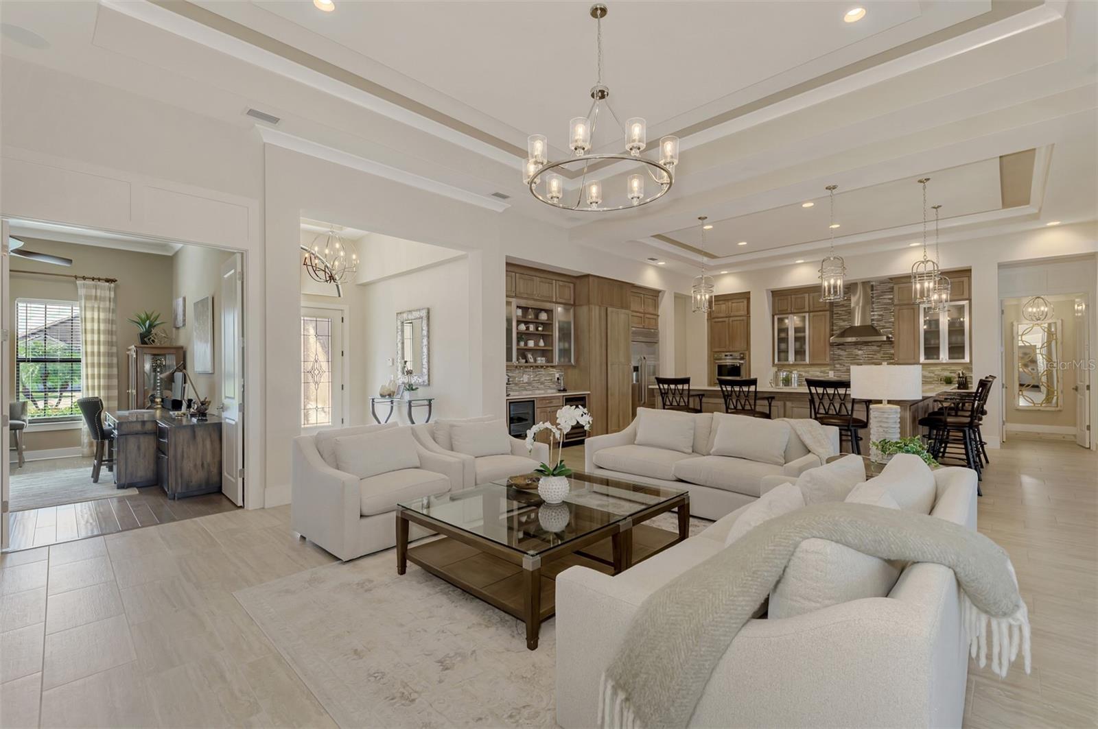 COUNTRY CLUB EAST AT LAKEWOOD RANCH - Residential