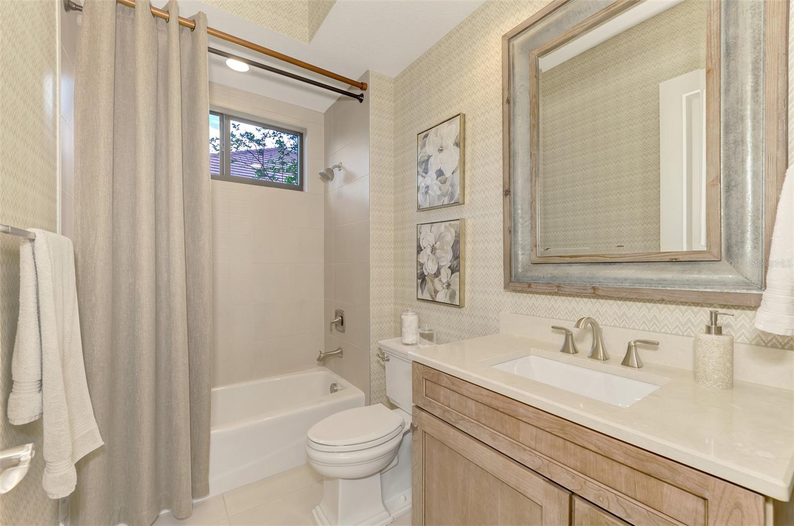 COUNTRY CLUB EAST AT LAKEWOOD RANCH - Residential