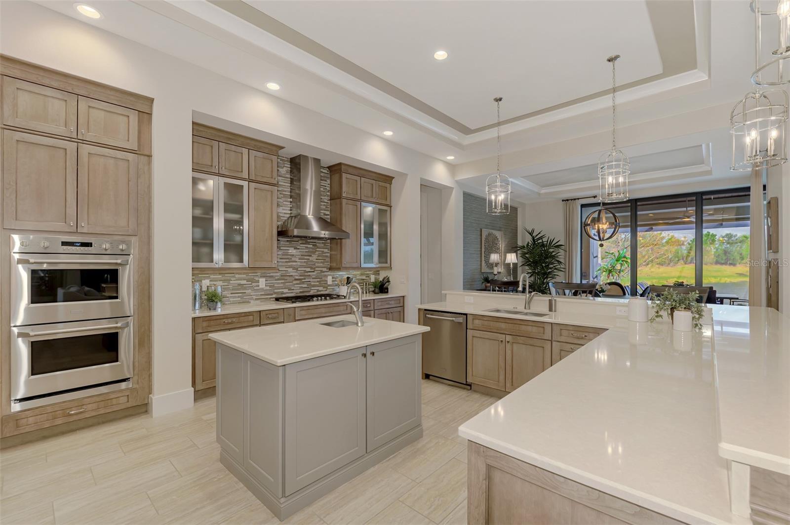 COUNTRY CLUB EAST AT LAKEWOOD RANCH - Residential