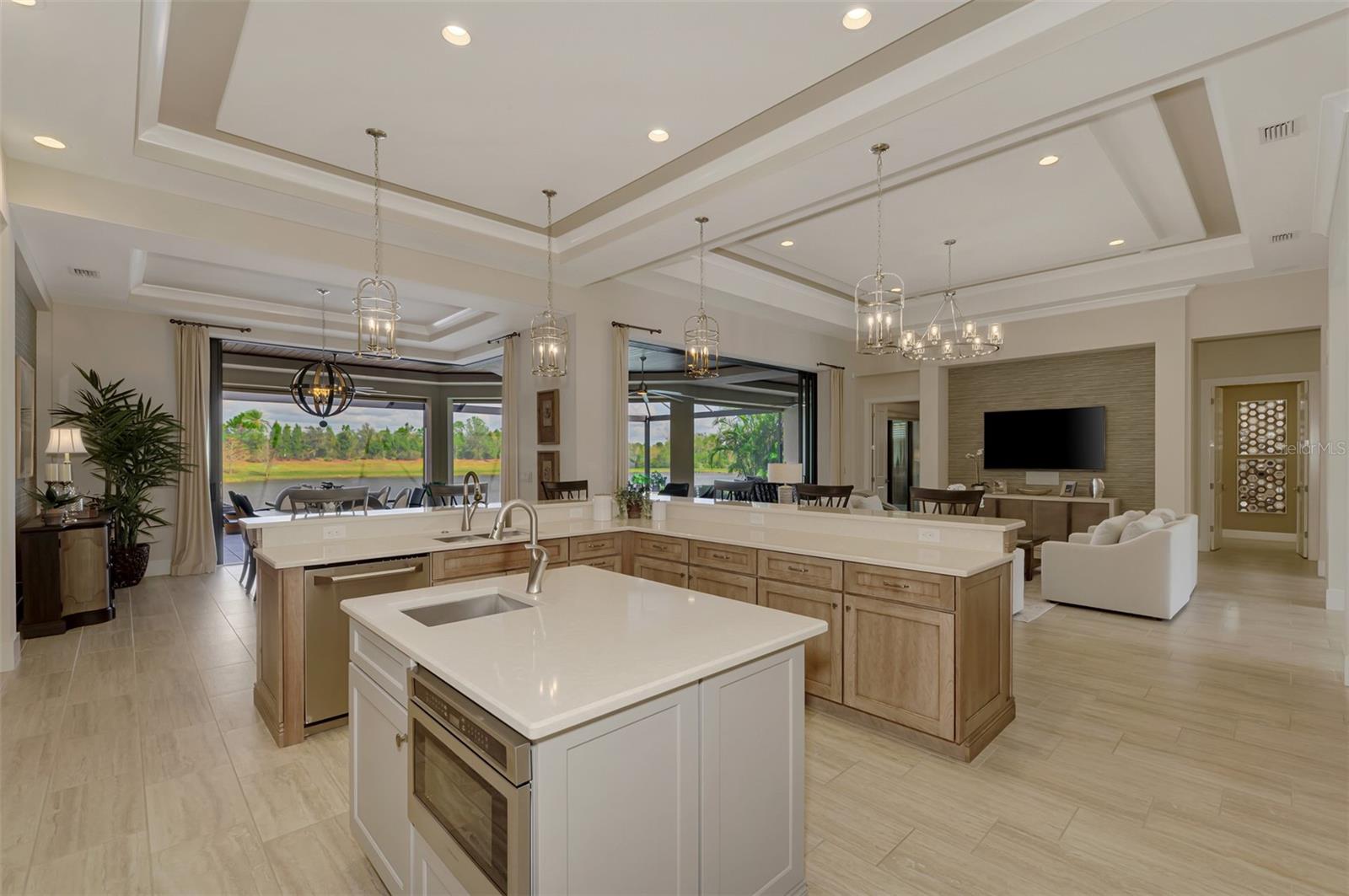 COUNTRY CLUB EAST AT LAKEWOOD RANCH - Residential