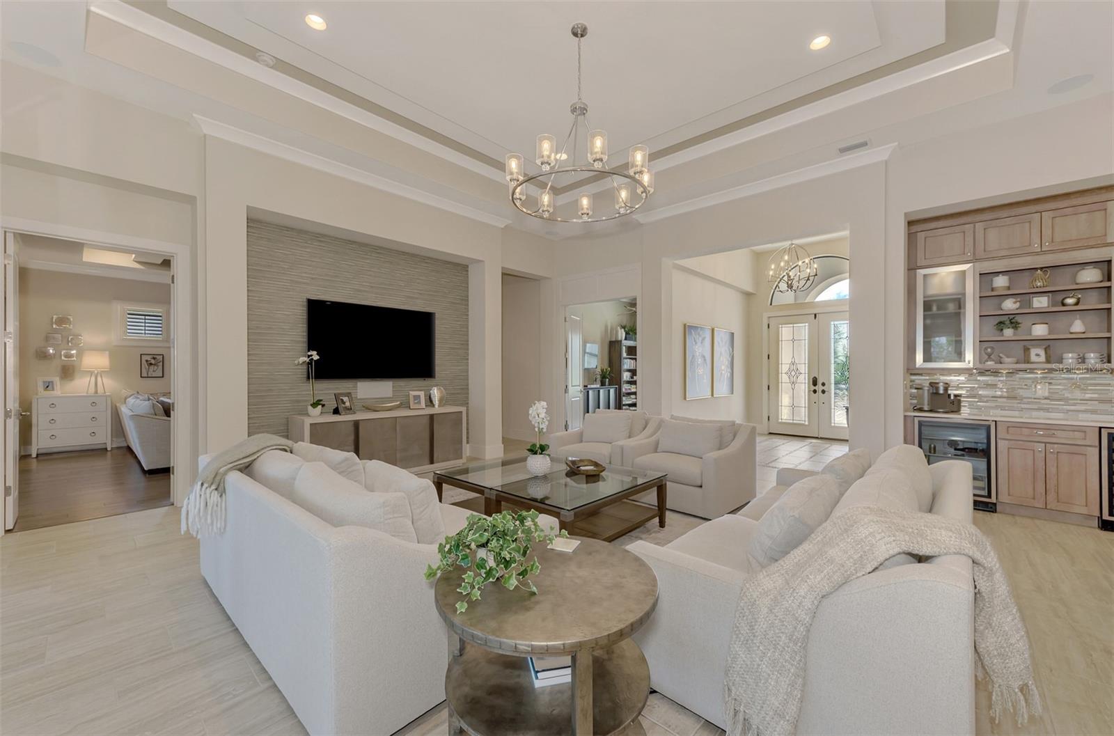 COUNTRY CLUB EAST AT LAKEWOOD RANCH - Residential