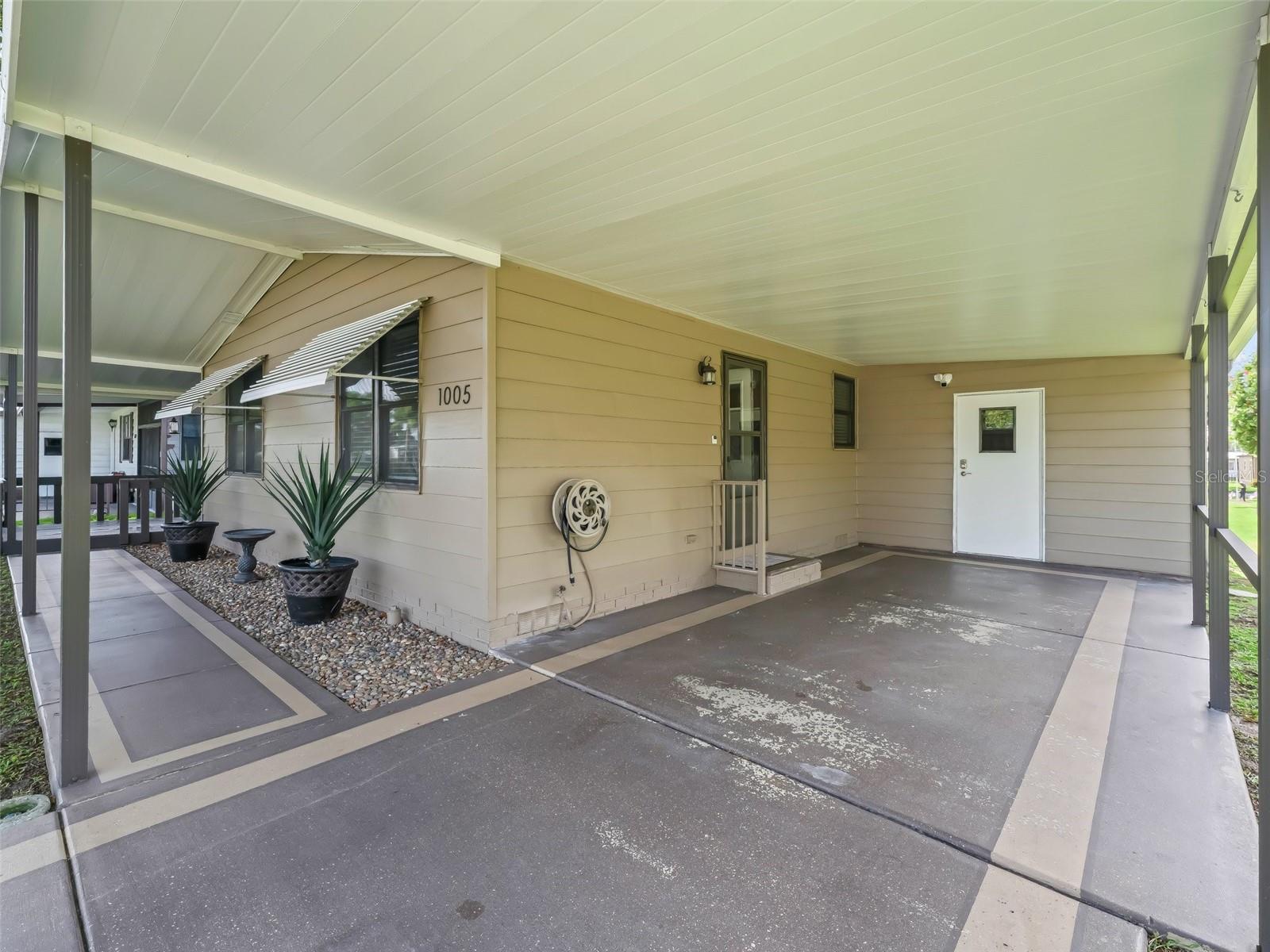 1005 RICHARD DRIVE
