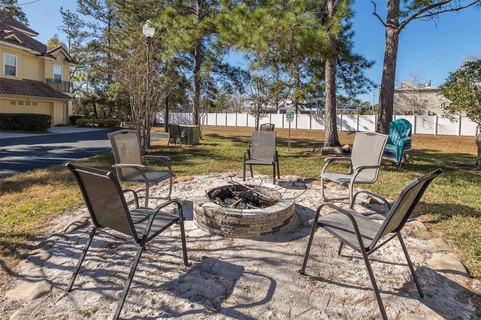 TANGLEWOOD TWNHMS - Residential