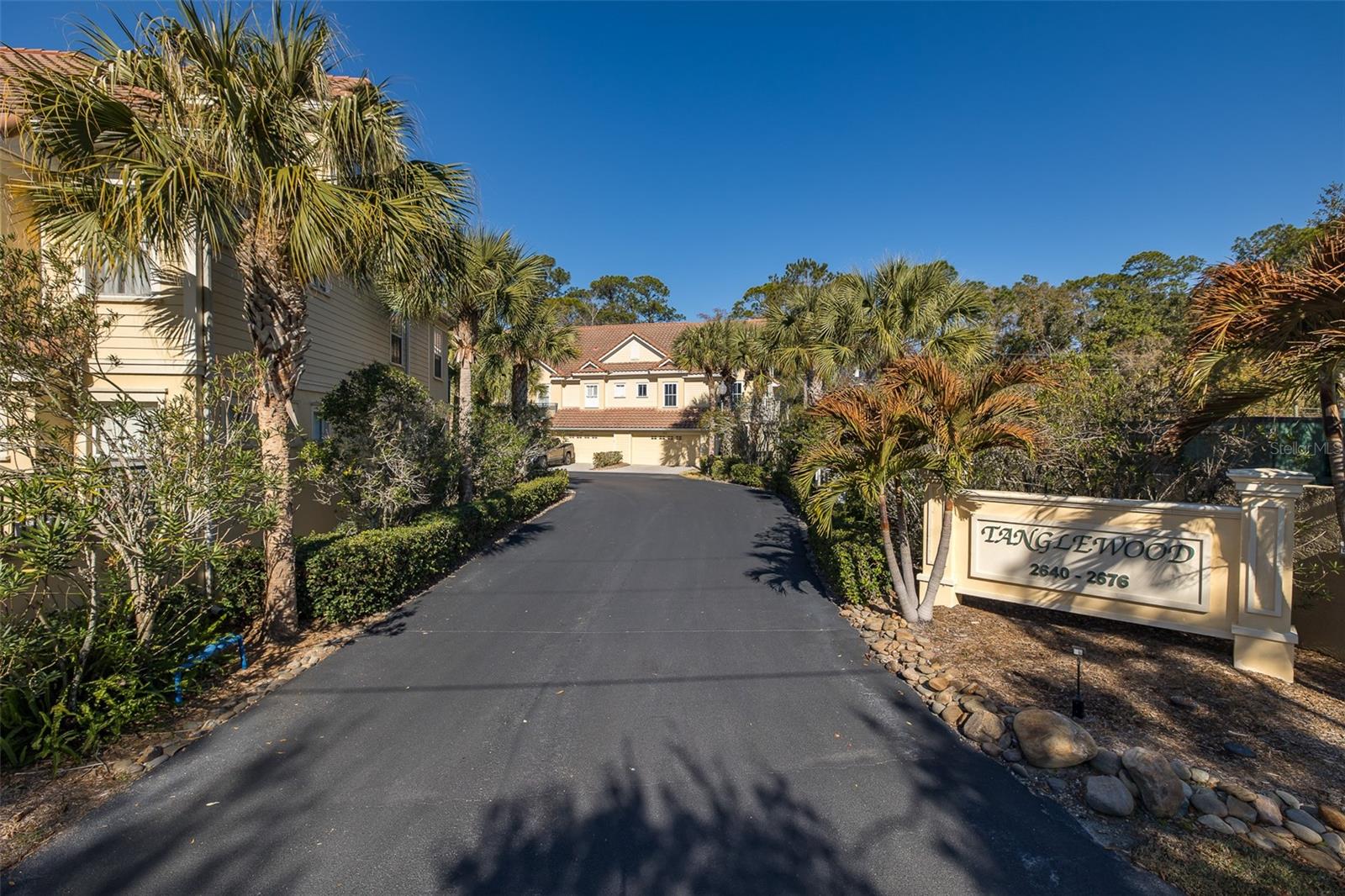 TANGLEWOOD TWNHMS - Residential