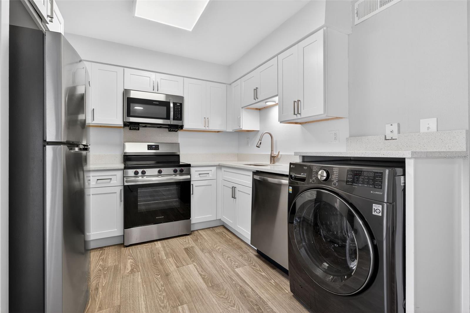 THE CARLISLE AT DUNEDIN - Residential Lease