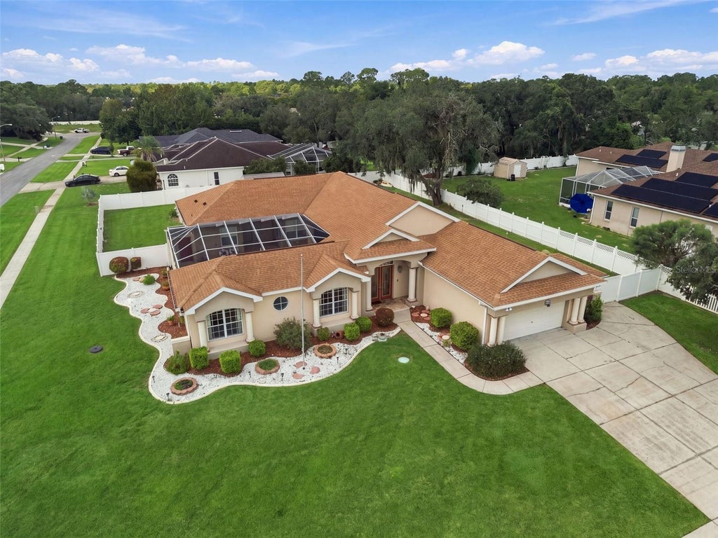 Photo of 12061 Sapphire Drive, Spring Hill, FL 34609 (MLS # TB8548814)