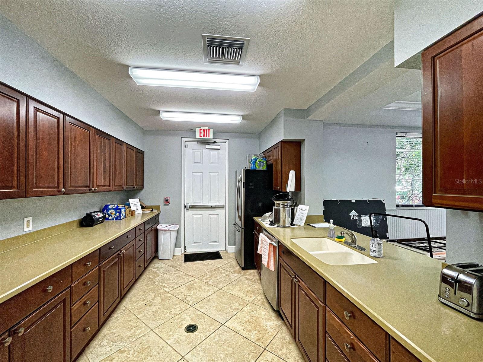 STONEYBROOK AT VENICE - Residential