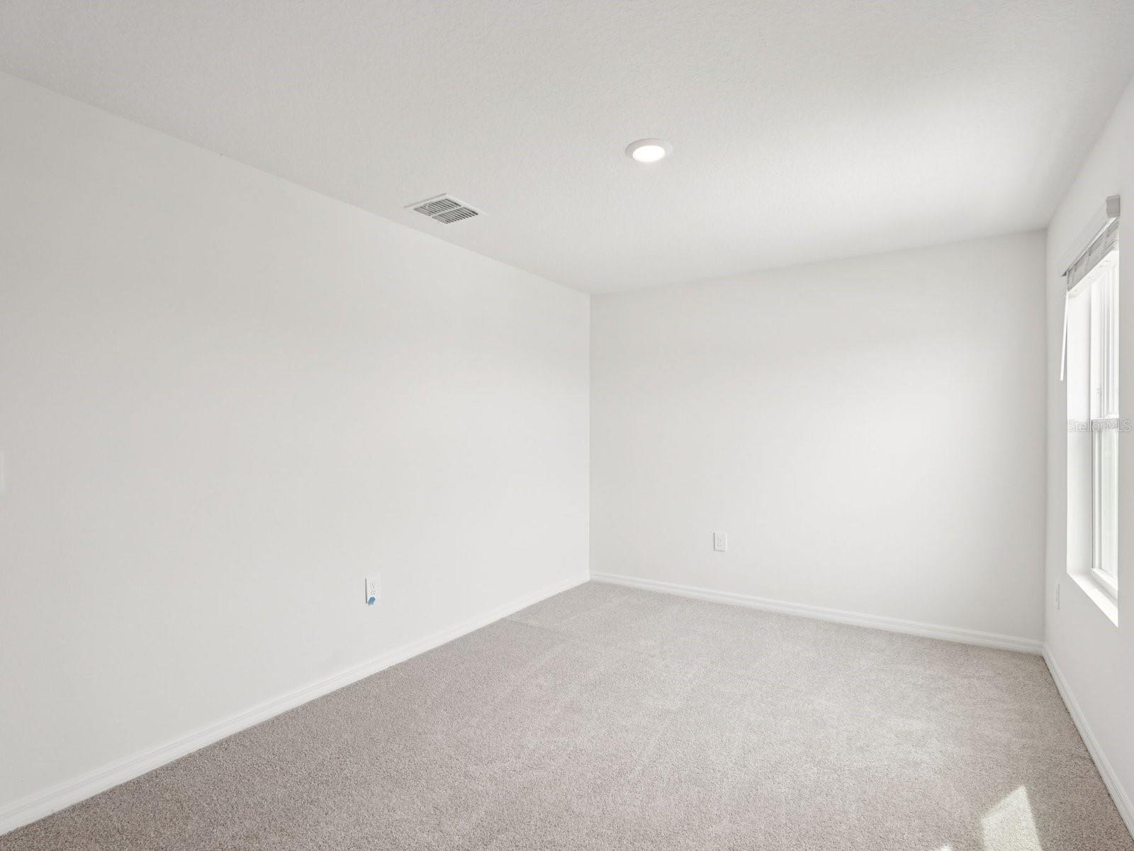 MAGNOLIA BAY - Residential