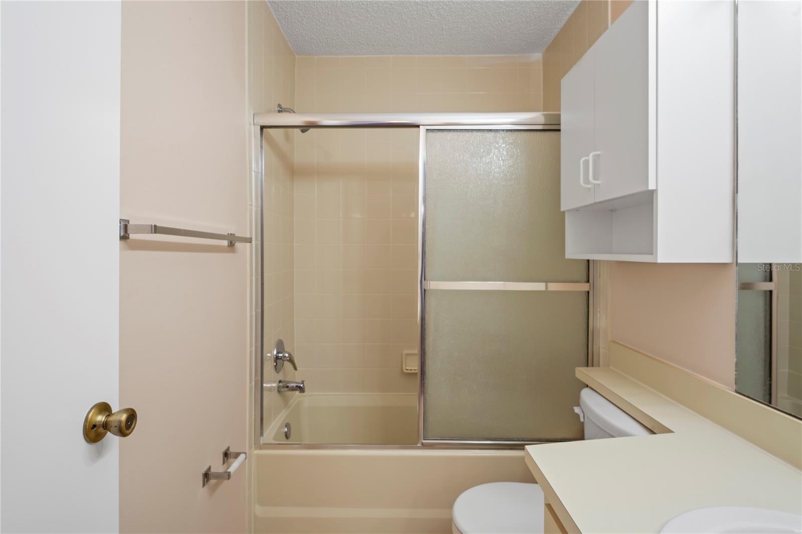 HILLSIDE CONDO - Residential