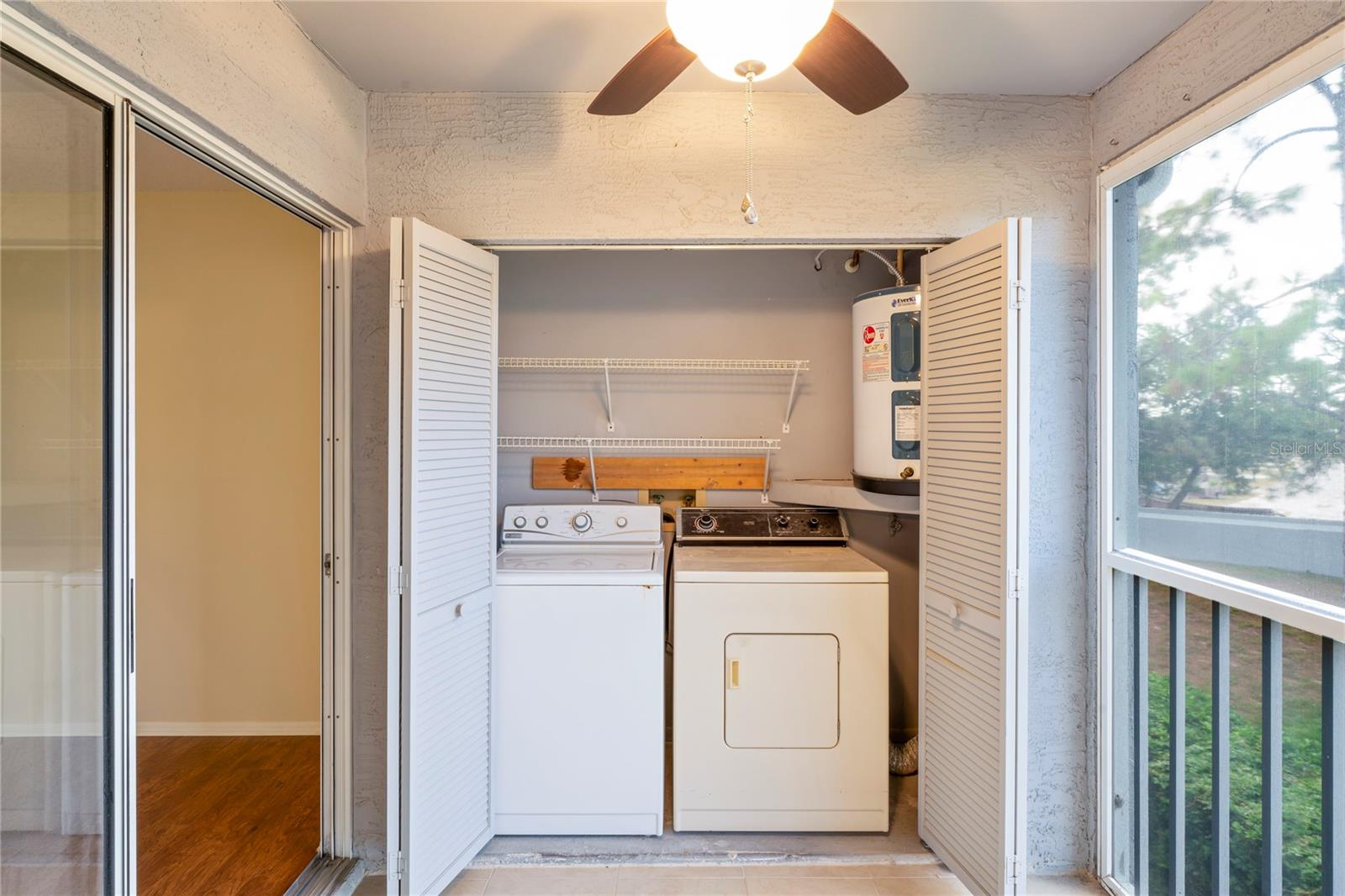 HILLSIDE CONDO - Residential