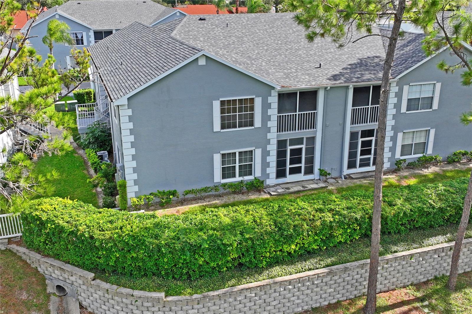 HILLSIDE CONDO - Residential