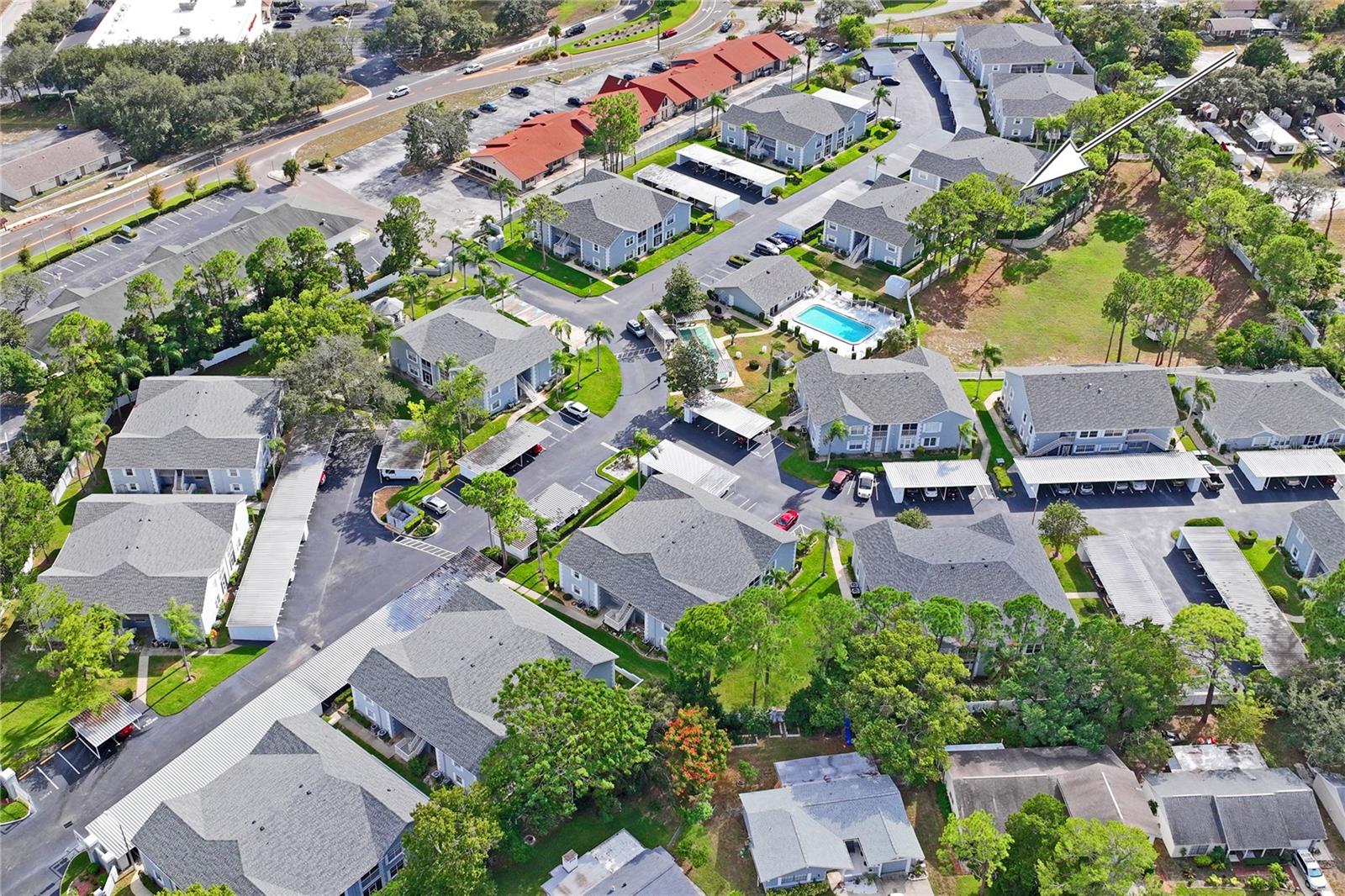 HILLSIDE CONDO - Residential