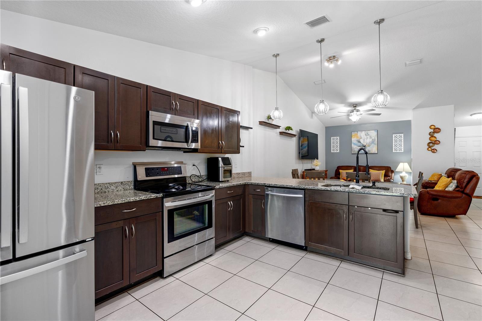 PALM COAST SEC 35 - Residential Income