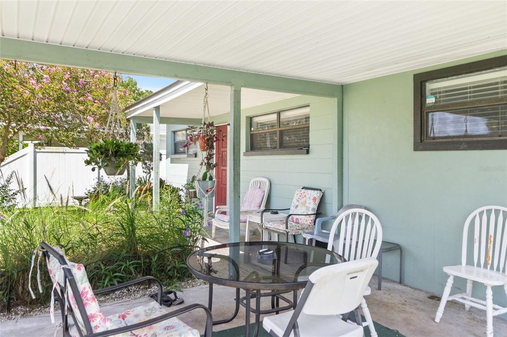 Photo of 3211 W Pearl Avenue, Tampa, FL 33611 (MLS # TB8460734)